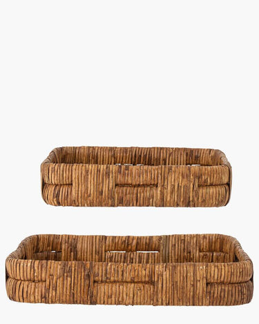 Rattan trays in 2 sizes on white background